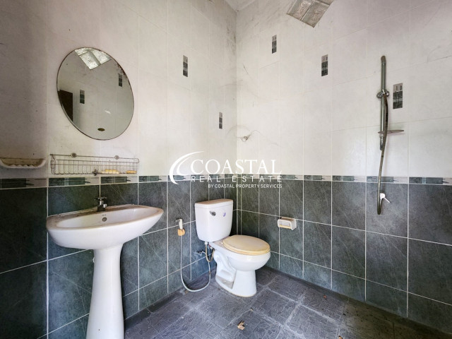 Commercial For Sale East Pattaya