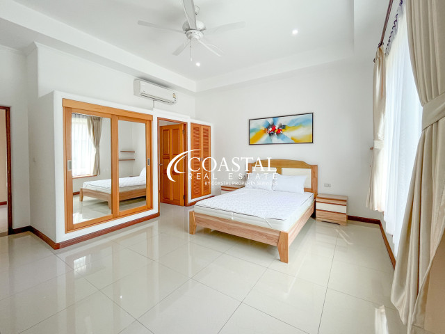 House For Sale And Rent Mabprachan/Pong