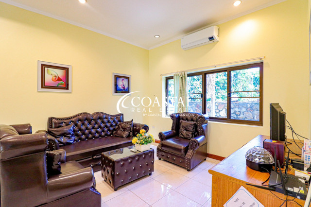 Commercial For Sale Huay Yai