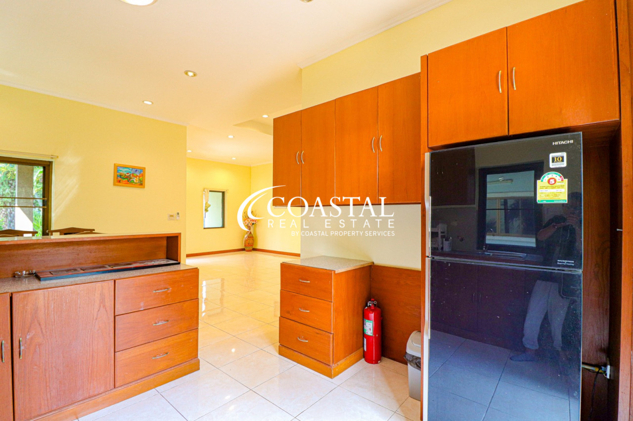 Commercial For Sale Huay Yai