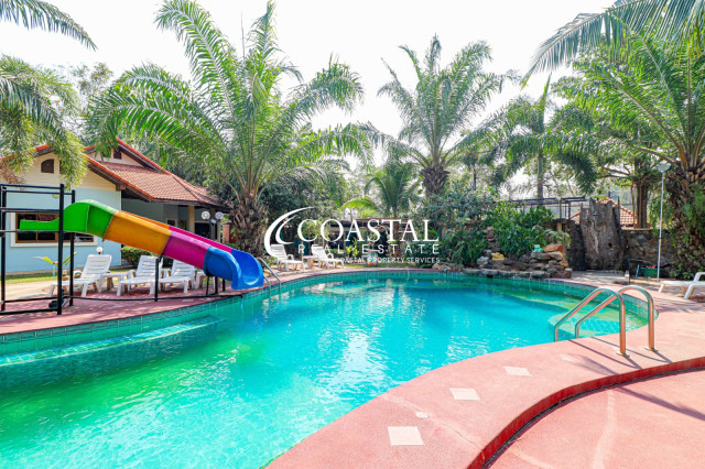 Commercial For Sale Huay Yai