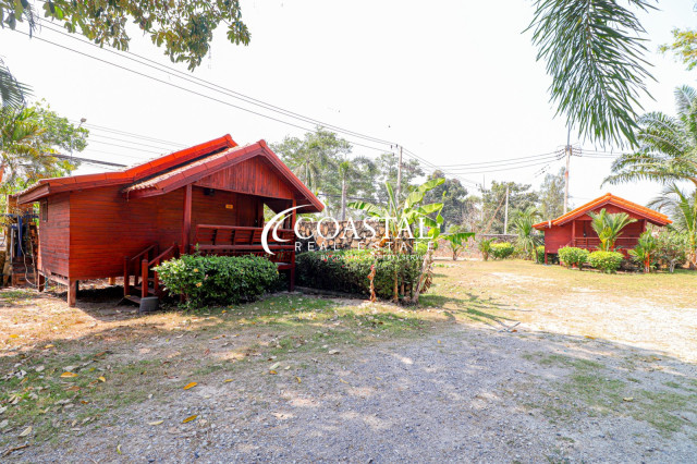 Commercial For Sale Huay Yai
