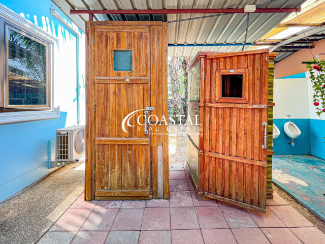 Commercial For Sale Huay Yai