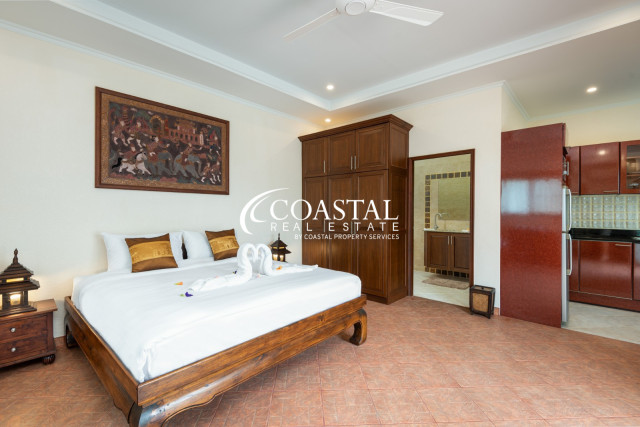 Commercial For Sale And Rent Huay Yai