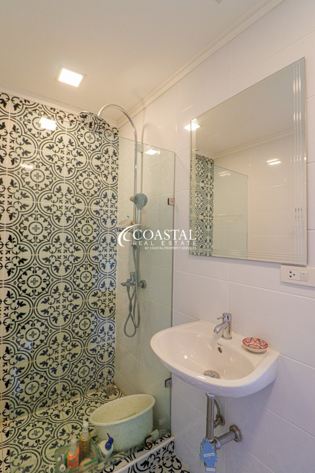 ทาวน์เฮ้าส์สำหรับขายที่พระตำหนัก