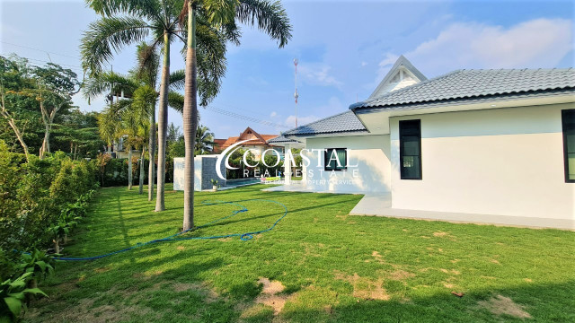 House For Sale Mabprachan/Pong