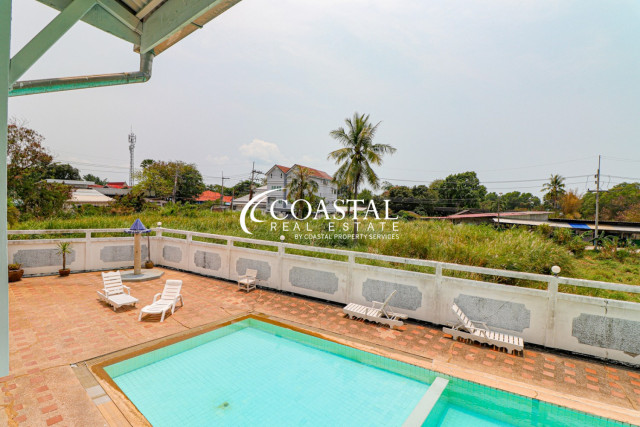 Condo For Sale Na-Jomtien