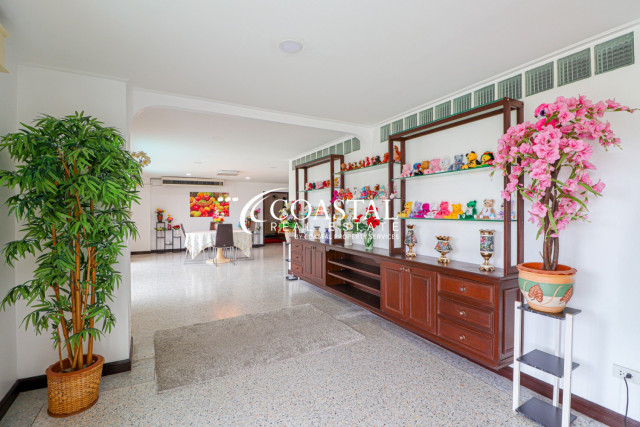 Condo For Sale Na-Jomtien