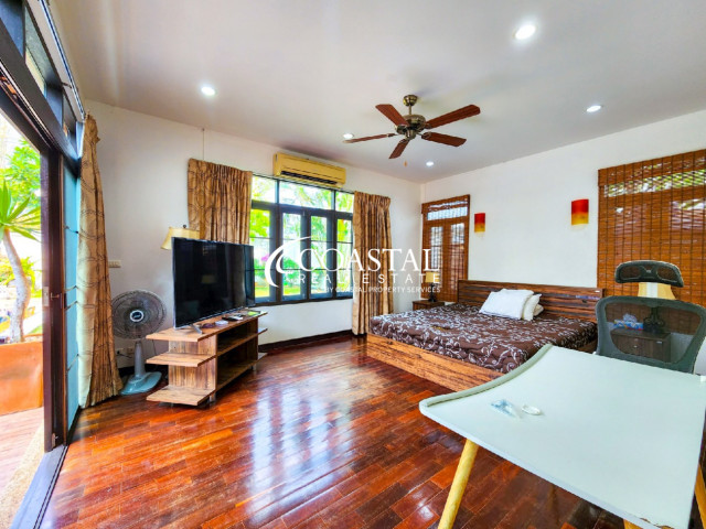 House For Sale Bang Saray