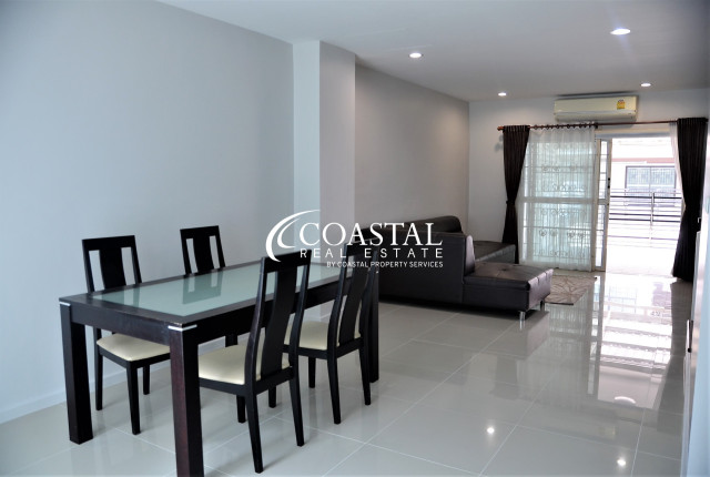 Townhouse For Rent Central Pattaya