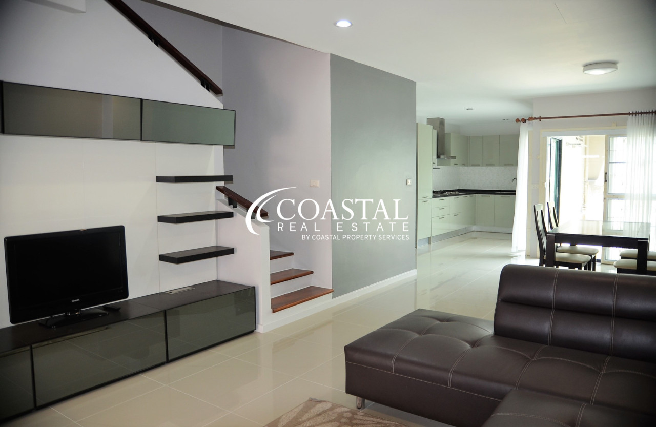 Townhouse For Rent Central Pattaya