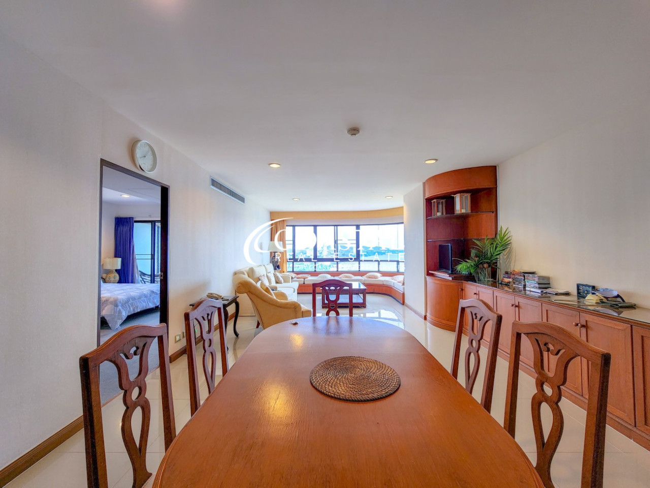 คอนโดสำหรับขายหรือเช่าที่นาจอมเทียน