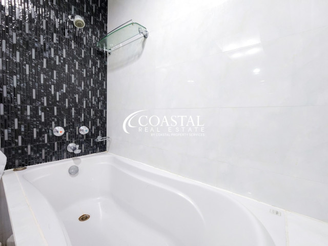 คอนโดสำหรับขายหรือเช่าที่นาจอมเทียน