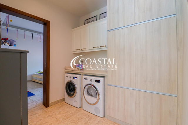 House For Sale Mabprachan/Pong