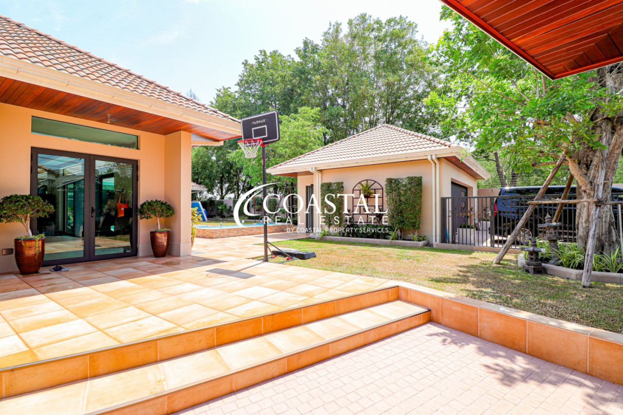 House For Sale Mabprachan/Pong