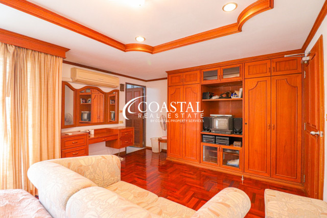 Condo For Sale Pratumnak