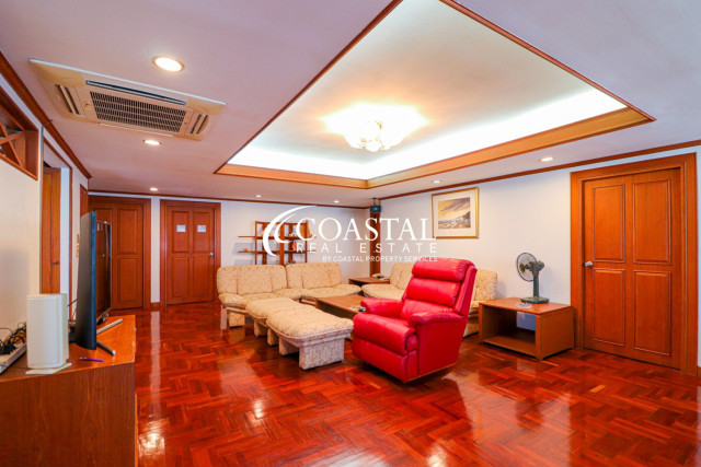 Condo For Sale Pratumnak