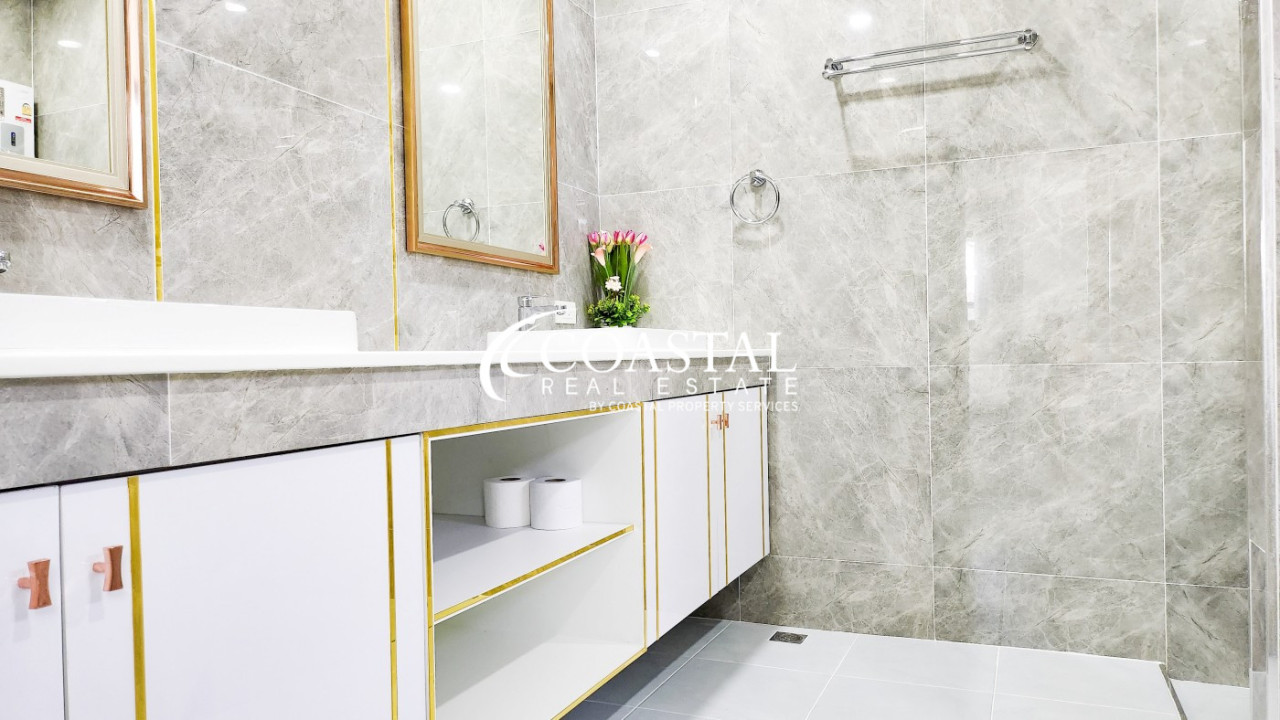 House For Sale Mabprachan/Pong