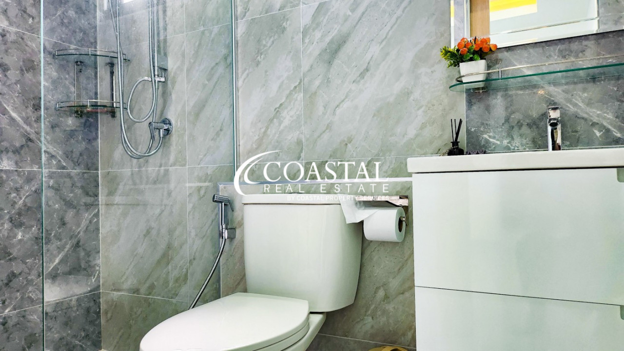 House For Sale Mabprachan/Pong