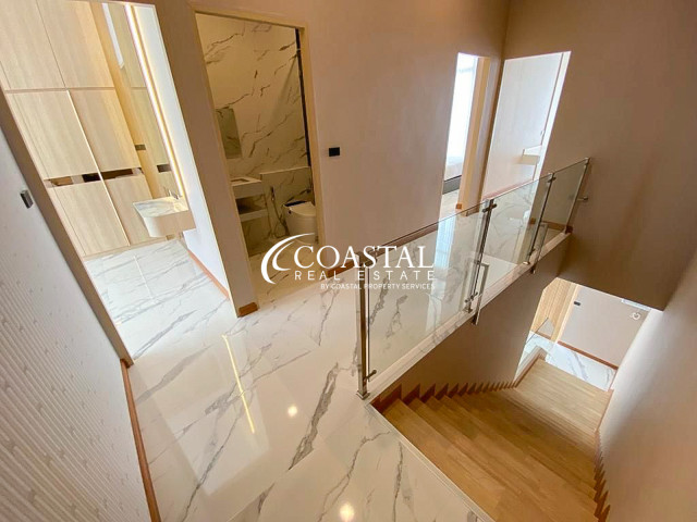 Townhouse For Sale Nong Palai