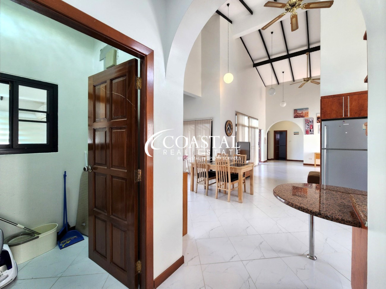 บ้านสำหรับเช่าที่มาบประชัน/โป่ง