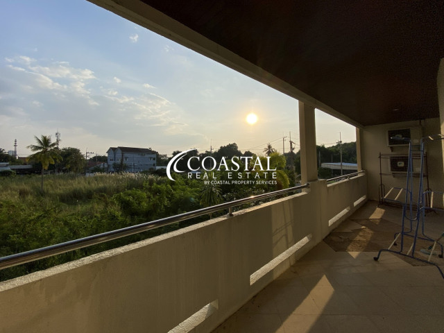 Condo For Sale Na-Jomtien