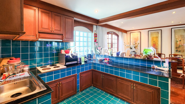 บ้านสำหรับขายที่จอมเทียน