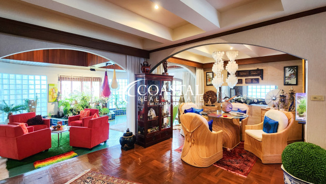 บ้านสำหรับขายที่จอมเทียน