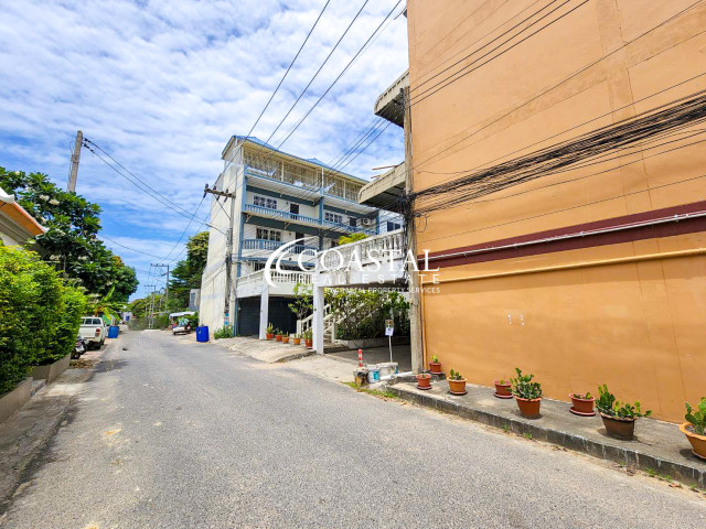 Commercial For Sale Pratumnak