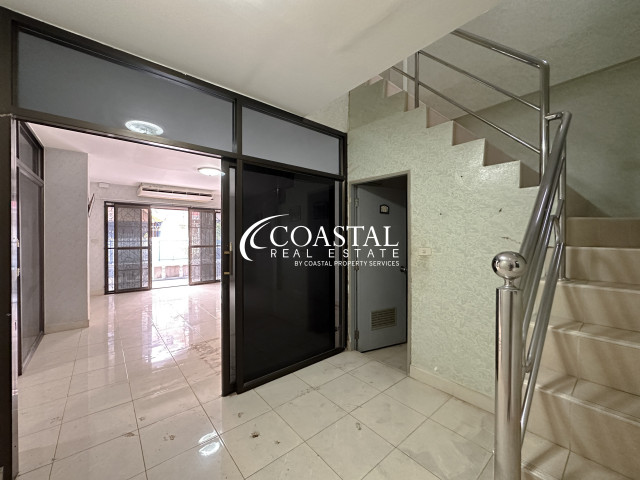 Townhouse For Sale Naklua