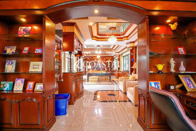 House For Sale And Rent East Pattaya