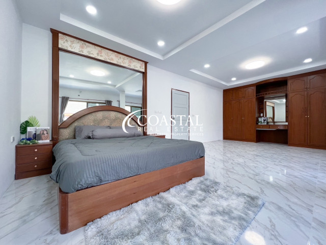 Townhouse For Sale Nong Palai