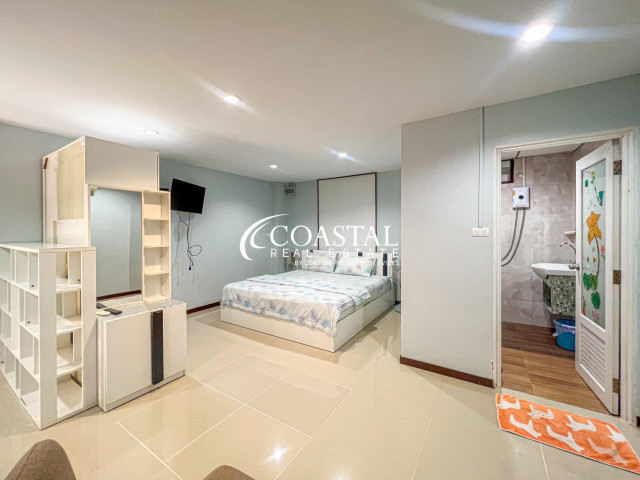 Commercial For Sale Central Pattaya