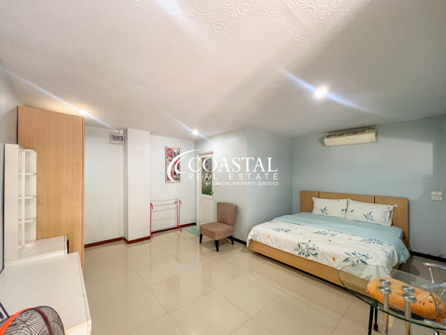 Commercial For Sale Central Pattaya