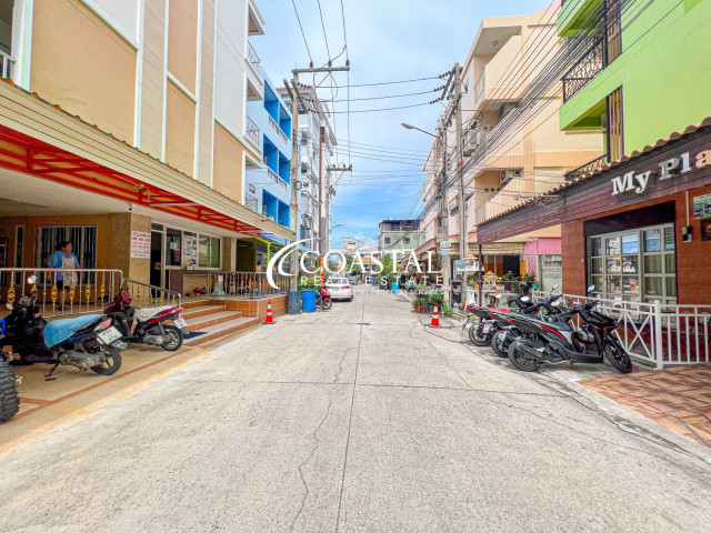 Commercial For Sale Central Pattaya