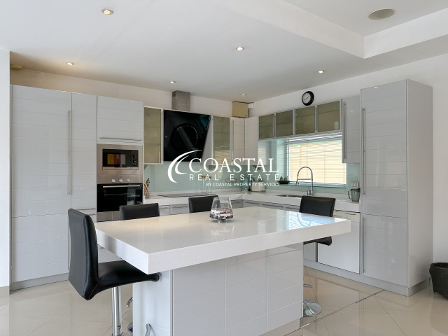 House For Rent Mabprachan/Pong