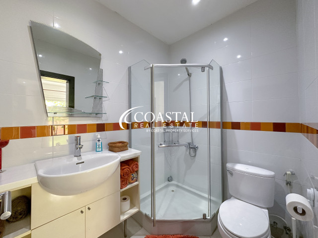 House For Rent Mabprachan/Pong