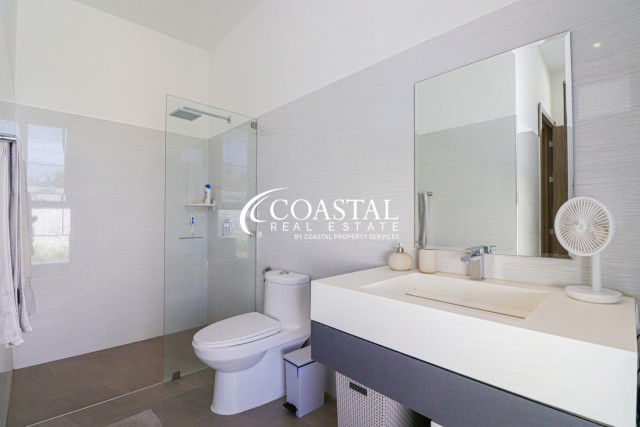 House For Rent Mabprachan/Pong