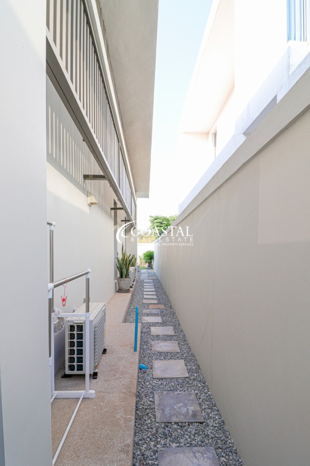 House For Rent Mabprachan/Pong