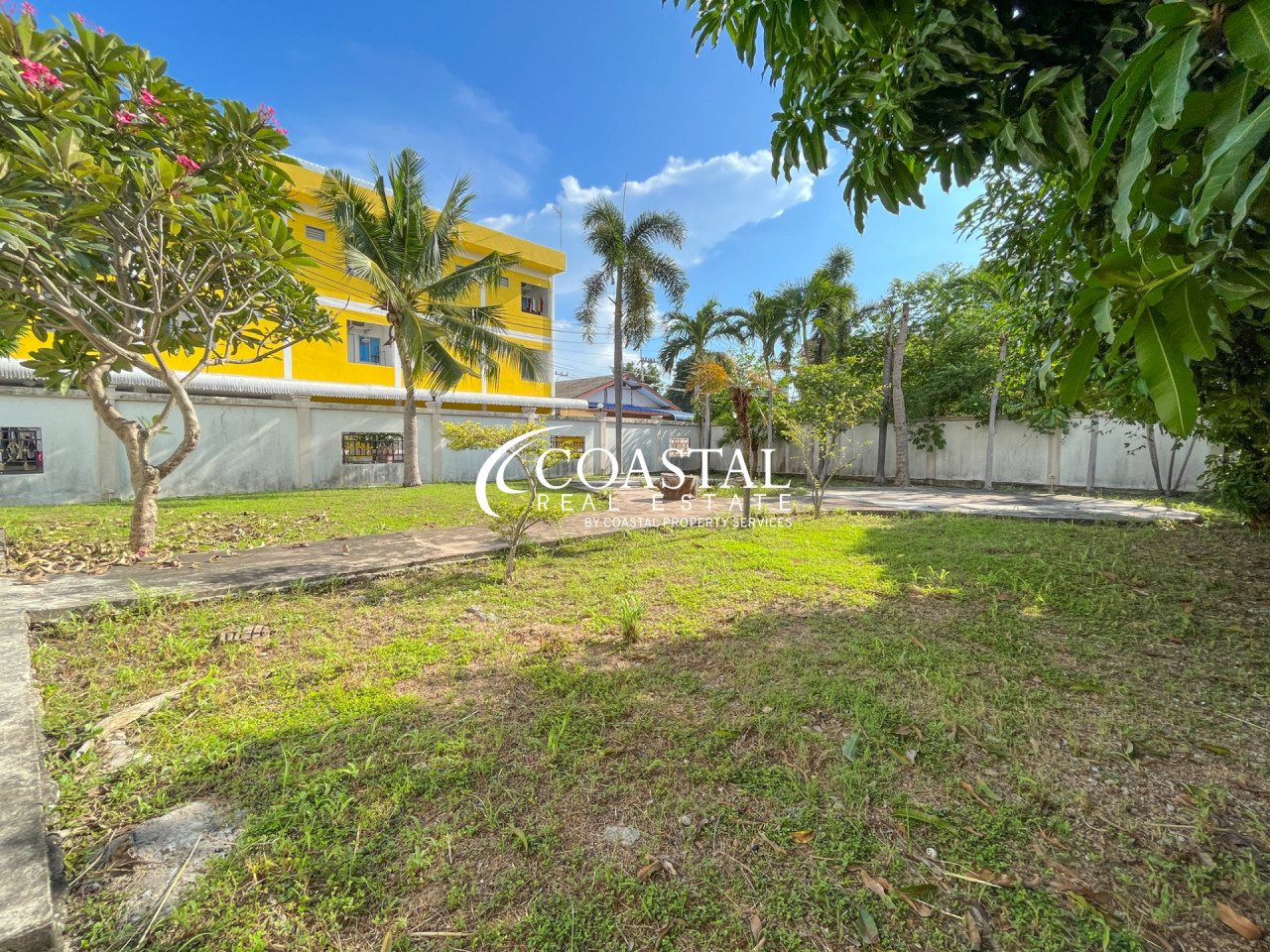 ที่ดินสำหรับขายที่วงศ์อมาตย์