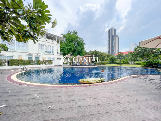 Condo For Sale Pratumnak