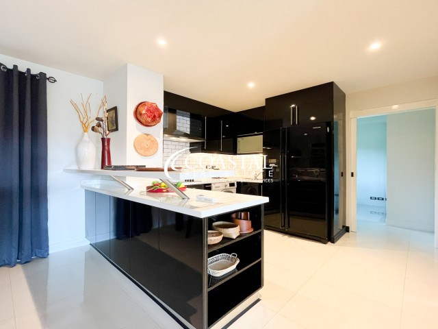 Condo For Sale Pratumnak