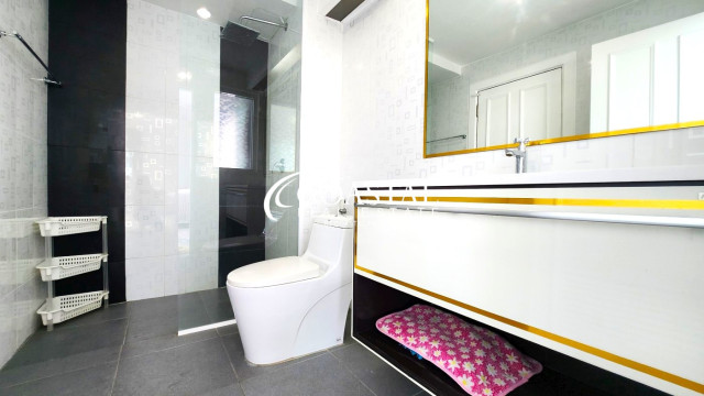 Townhouse For Rent Na-Jomtien