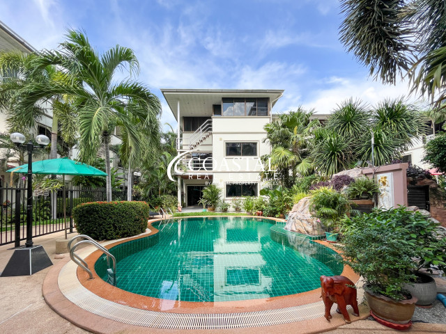 ทาวน์เฮ้าส์สำหรับขายที่พระตำหนัก