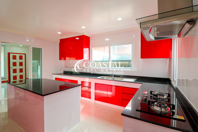 House For Sale And Rent Mabprachan/Pong