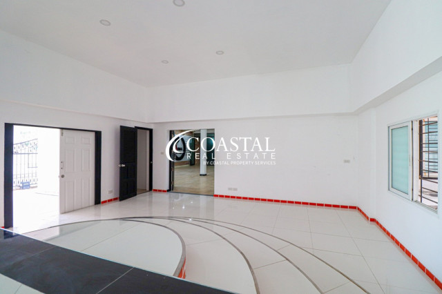 อสังหาริมทรัพย์เชิงพาณิชย์สำหรับขายหรือเช่าที่มาบประชัน/โป่ง