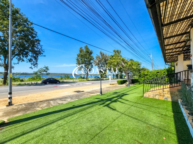 อสังหาริมทรัพย์เชิงพาณิชย์สำหรับขายหรือเช่าที่มาบประชัน/โป่ง