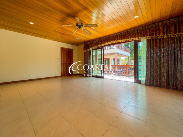 House For Sale Bang Saray