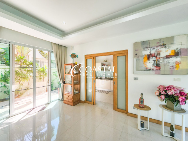 House For Sale Mabprachan/Pong