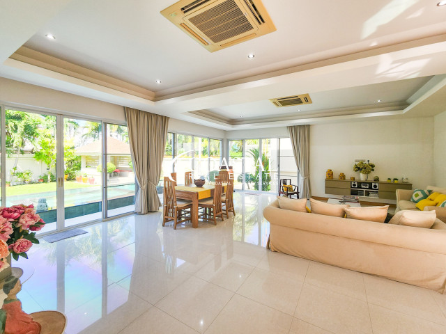 House For Sale Mabprachan/Pong